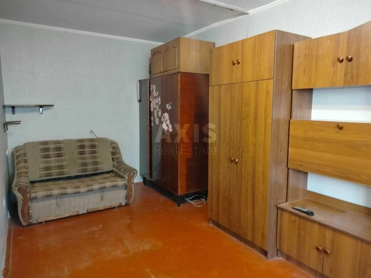 1k apartment vul. Rajduzhna 6481703