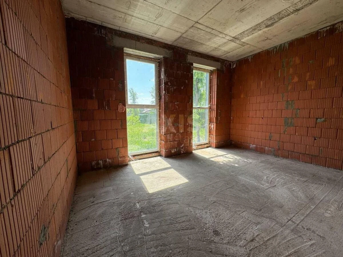 Дoм ул. Центральная, 258м2, город Киев5794614