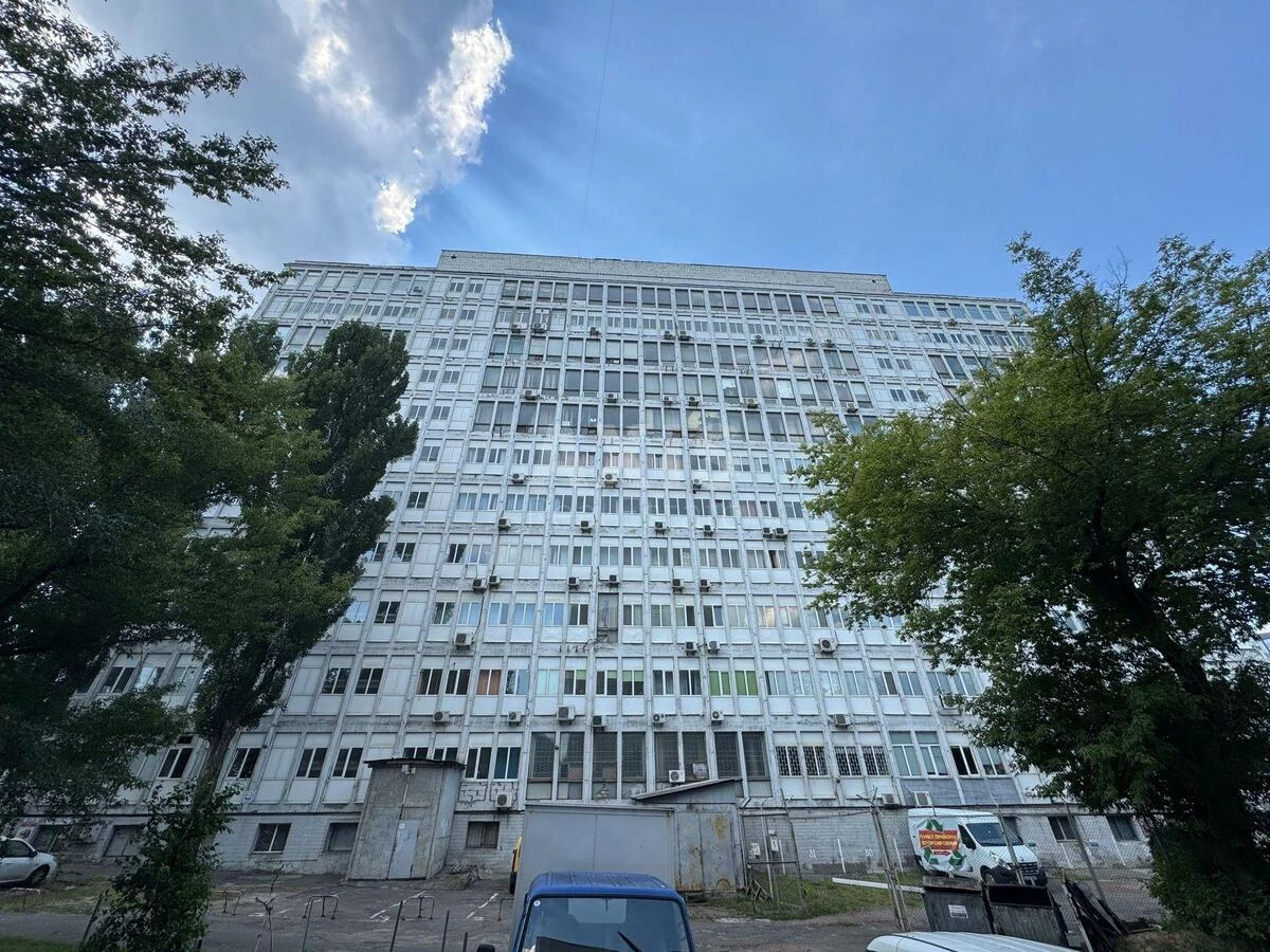 Объект торговли ул. Соломенская 5, 10500м2586483