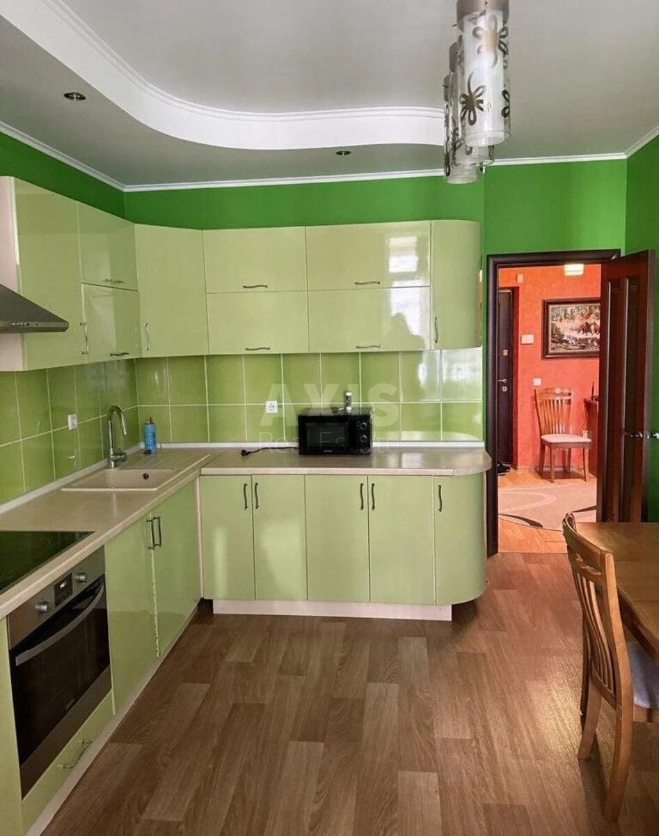 1к квартира ул. Ахматовой Анны 34654400