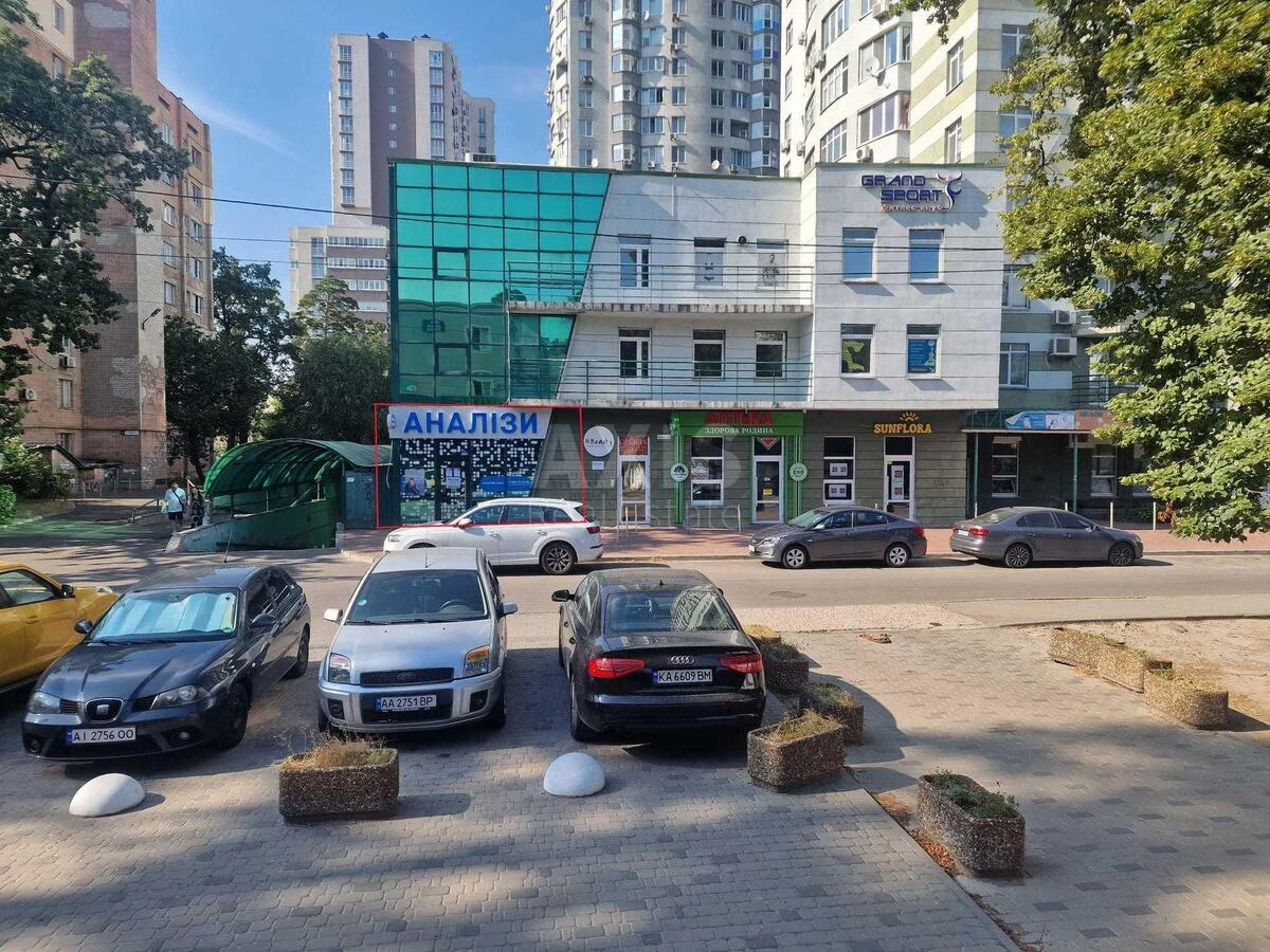 Объект торговли ул. Львовская 22, 89м2670111