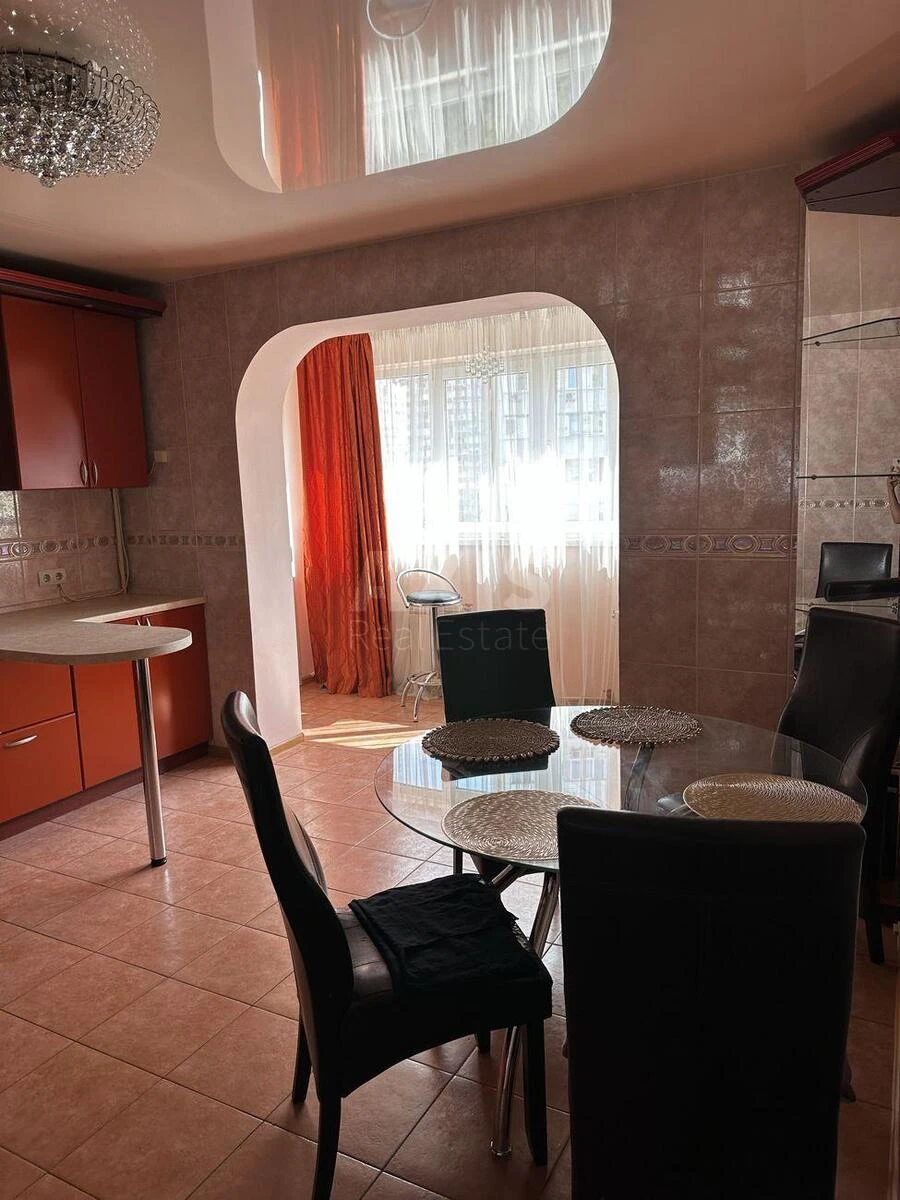 2к квартира ул. Урловская 5603751