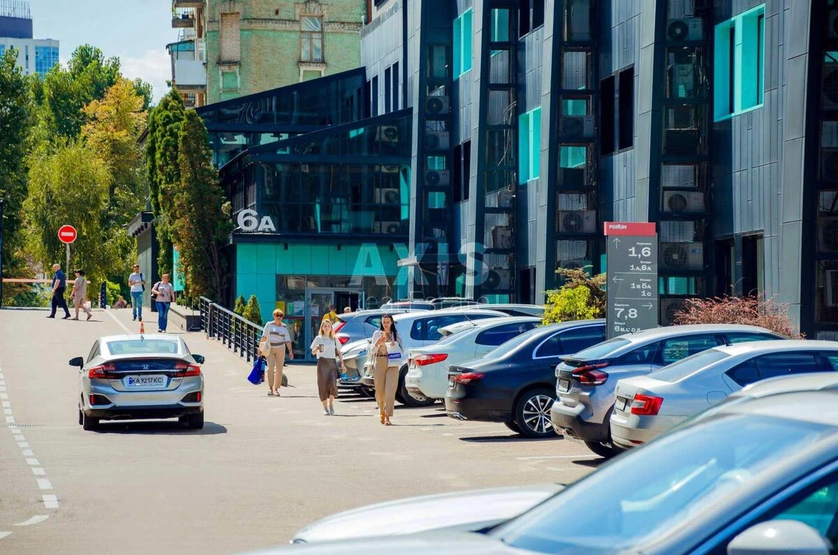 Office vul. Pymonenka Mykoly 13, 985m25629710