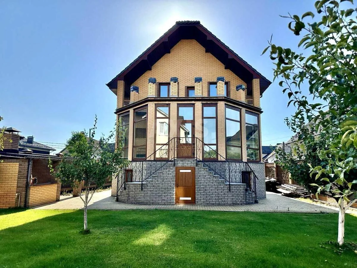House vul. Sadova 101-a, 287m2, Kyiv city