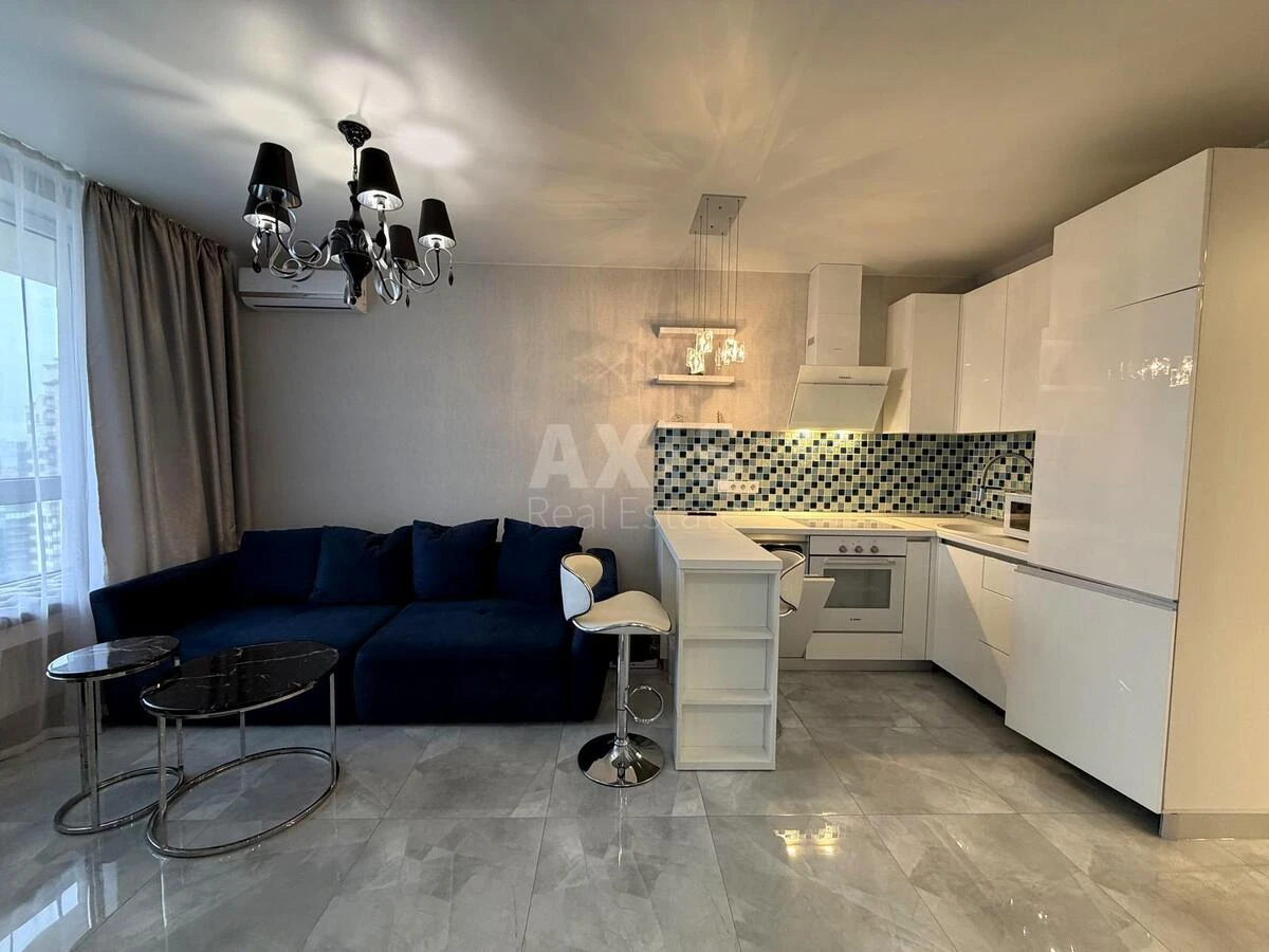 1k apartment vul. Solom'jans'ka 20В703305