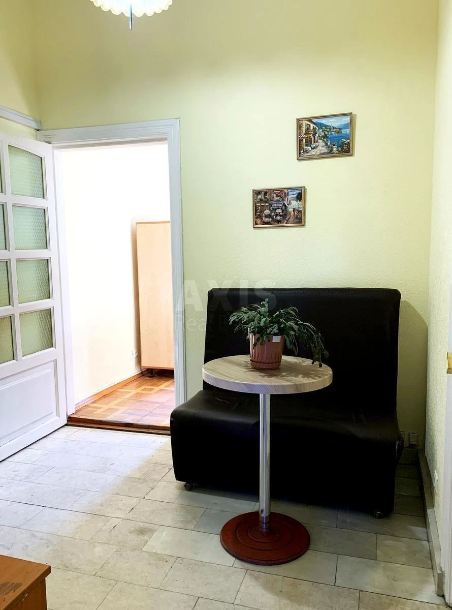 Office vul. Obolons'ka 47, 54m26722714