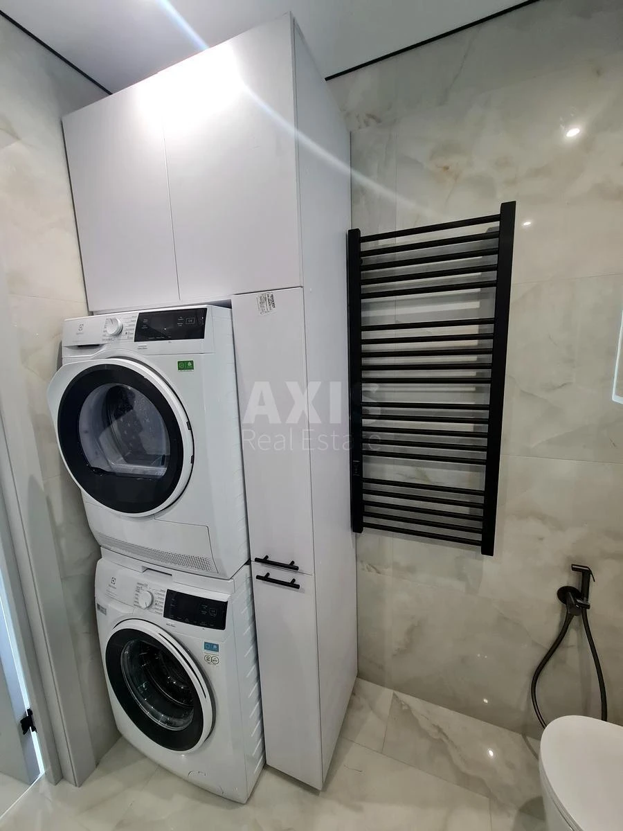 2к квартира ул. Александра Олеся 2А639454