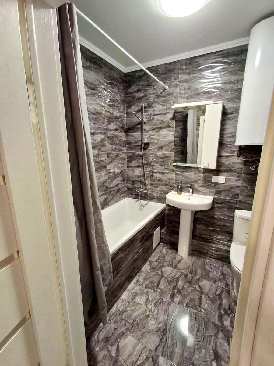 1k apartment vul. Kondratjuka Jurija 36396011