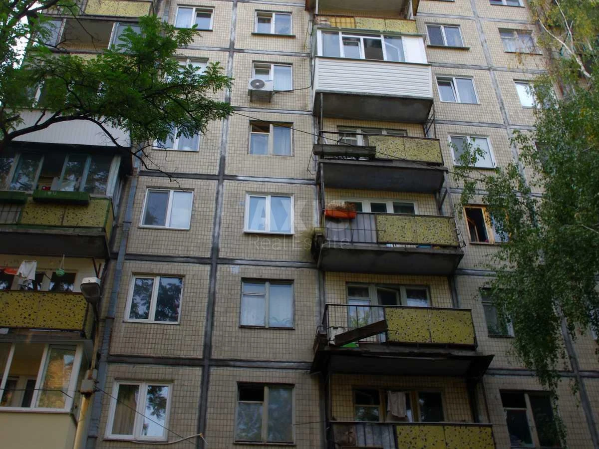 Объект торговли ул. Дорогожицкая 15, 50м2719305