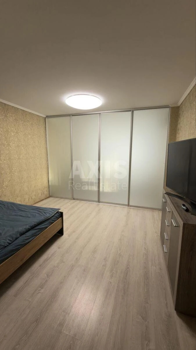 1к квартира ул. Владимира Наумовича 46731513