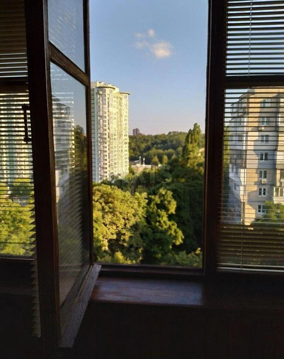 3k apartment vul. Lypkivs'kogo Vasylja Mytropolyta 25720357