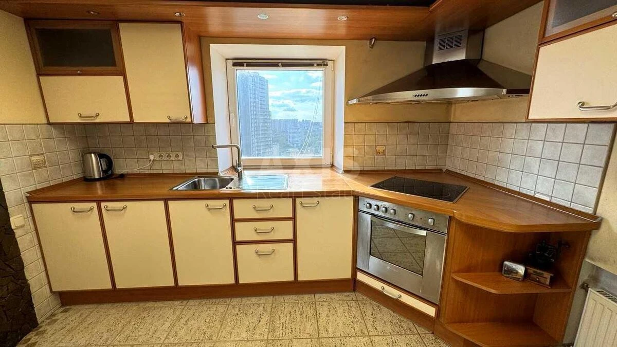 3k apartment vul. Zvirynec'ka 61А705623