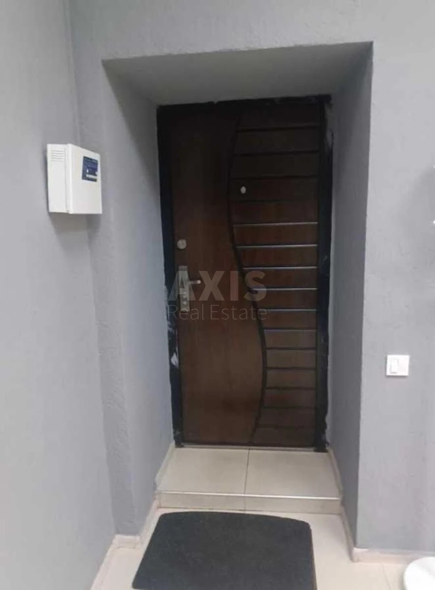 Office vul. Mezhygirs'ka 32, 46m2646851