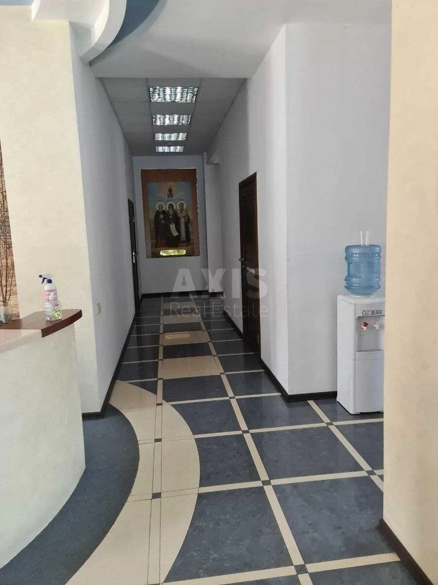 Office vul. Lugova 12, 378m2607079