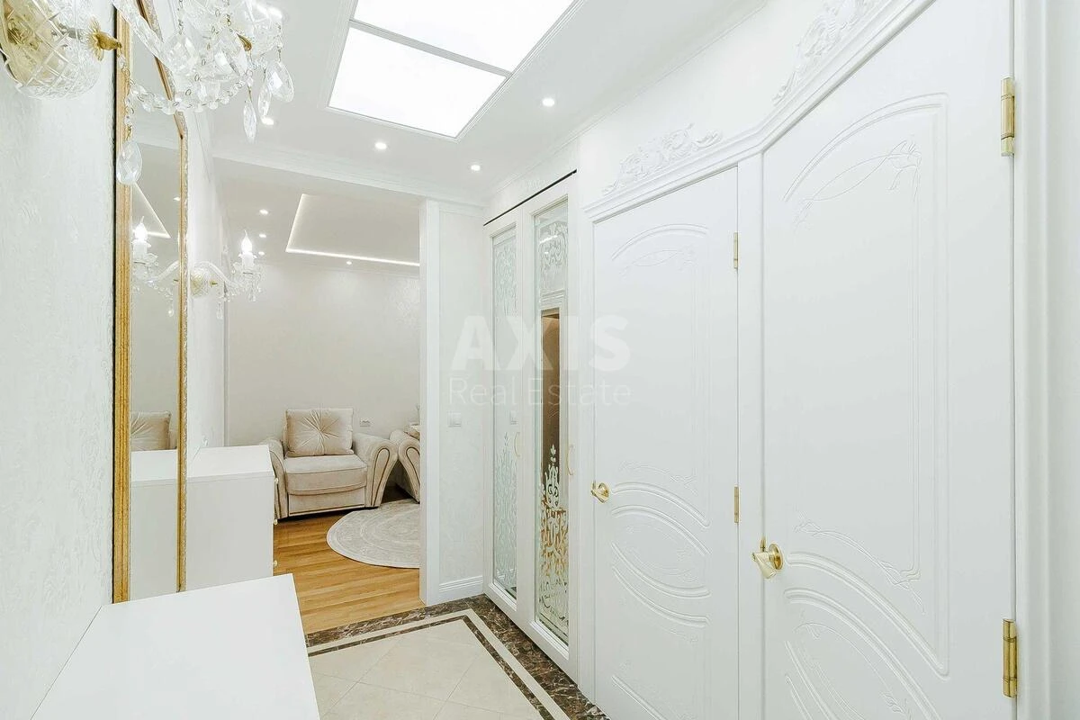 1k apartment pr-t Berestejskij 7Б6116413