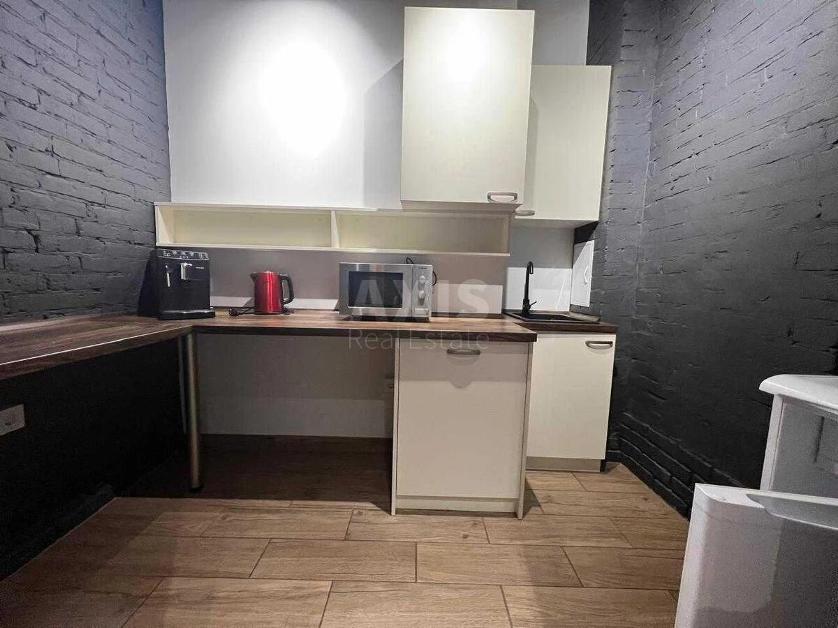 Офис ул. Василия Тютюнника 37/1, 108м26672810