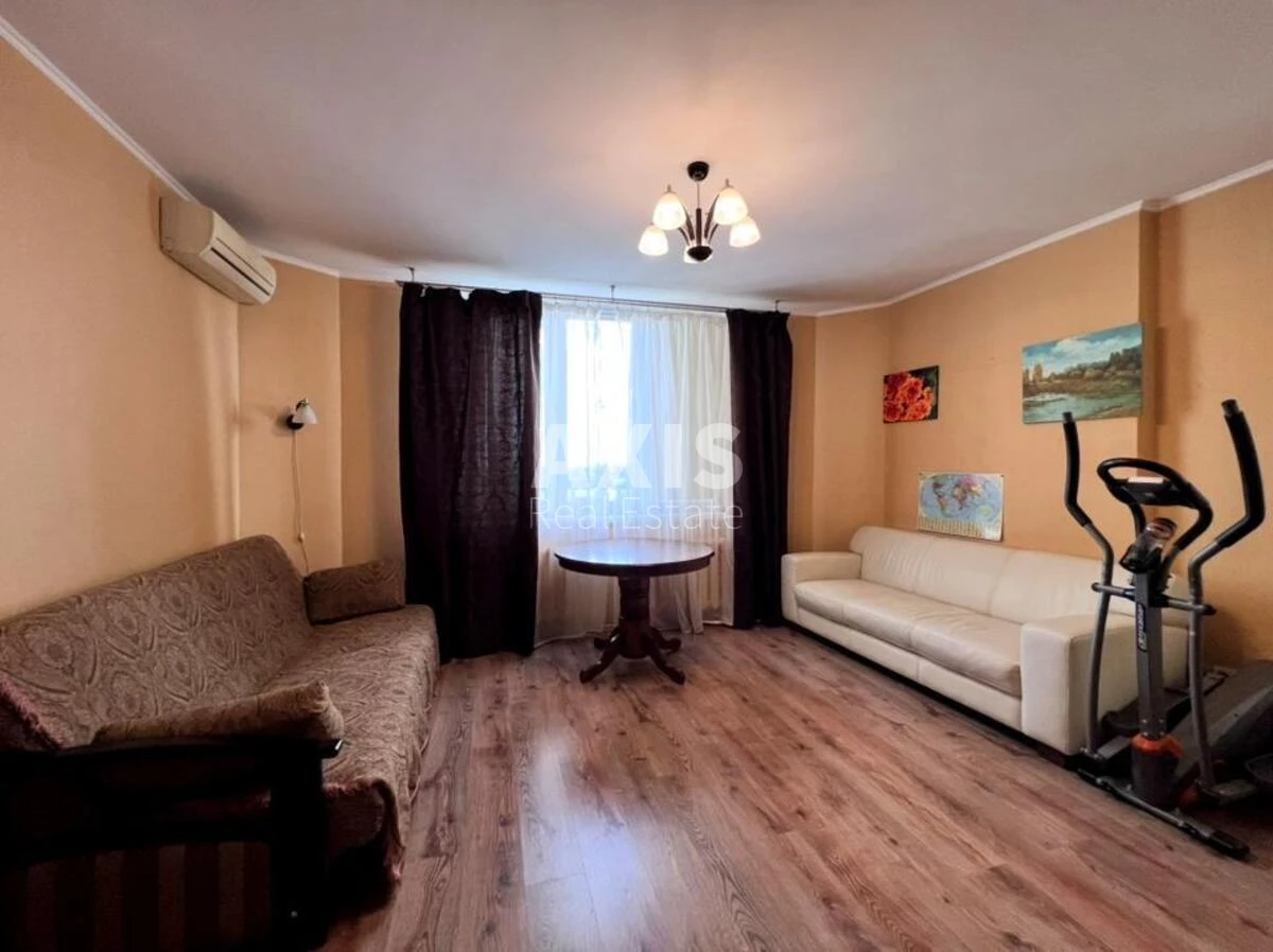 2к квартира ул. Кубанской Украины 31А593752