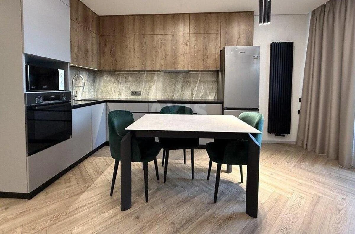 1k apartment pr-t Berestejskij 11651170