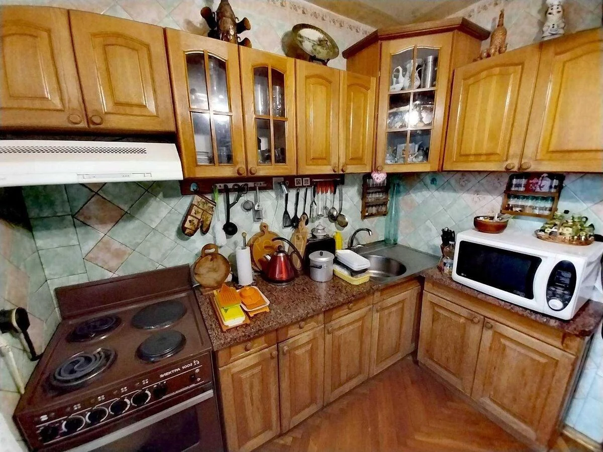 3k apartment vul. Bal'zaka Onore de 77681030