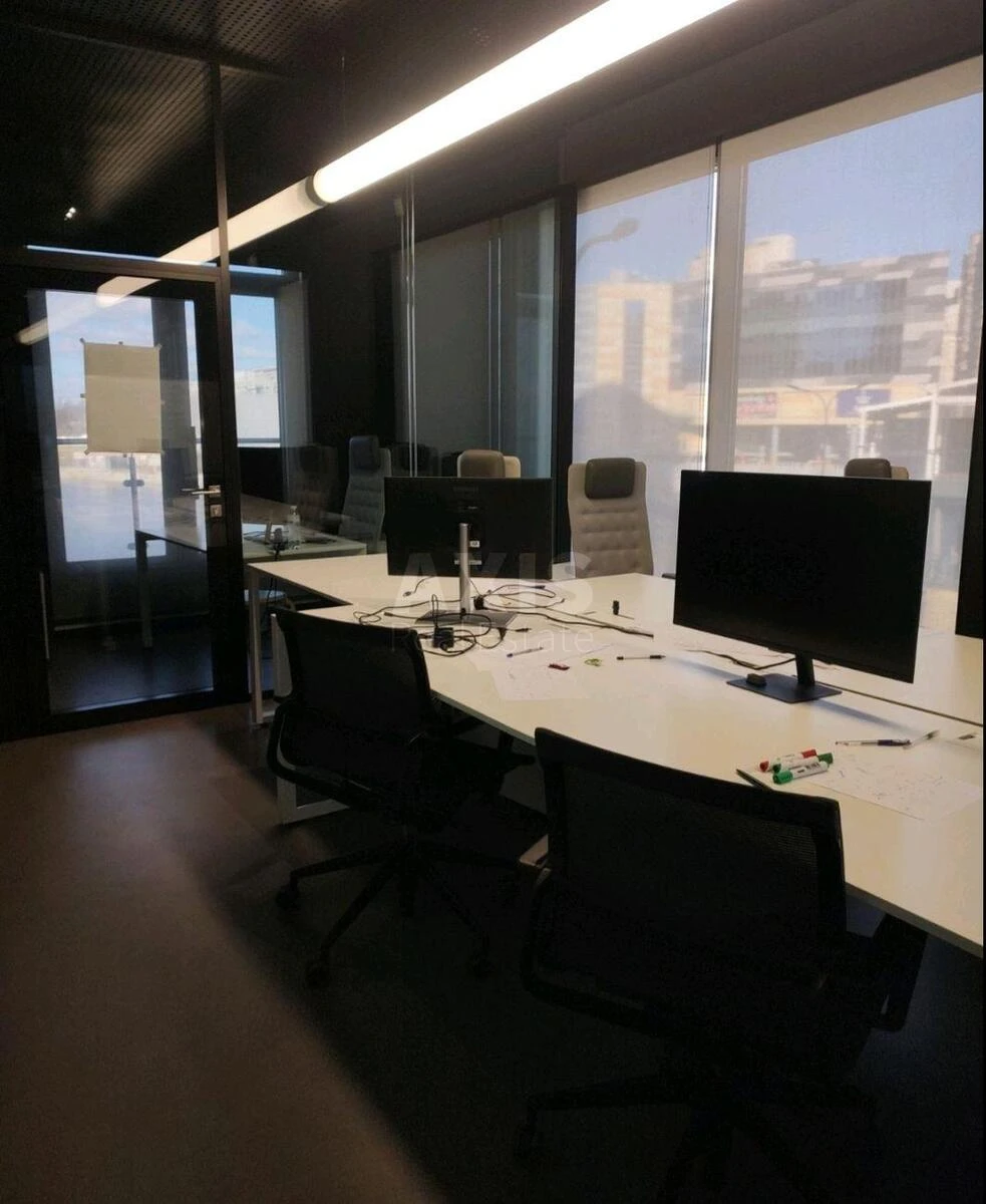 Office nab. Dniprovs'ka 14, 245m2619919