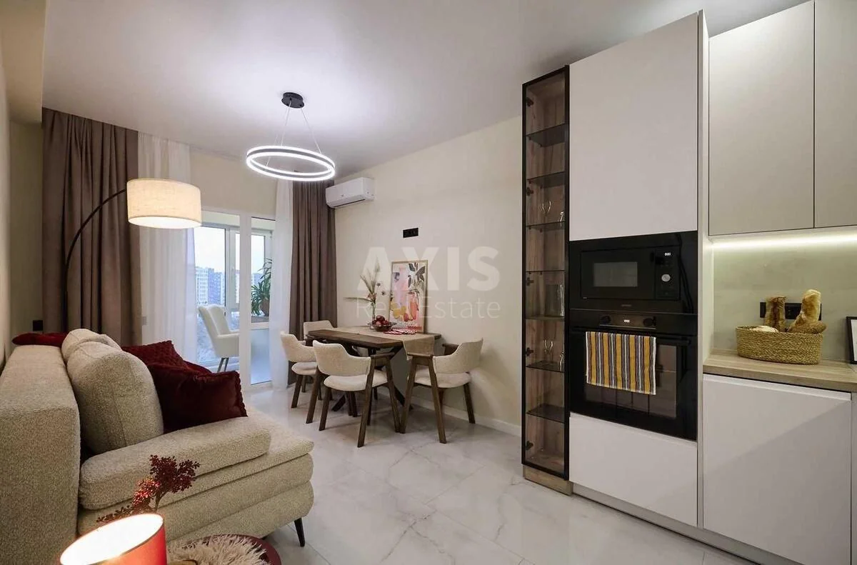 2k apartment vul. Myhajla Maksymovycha 24