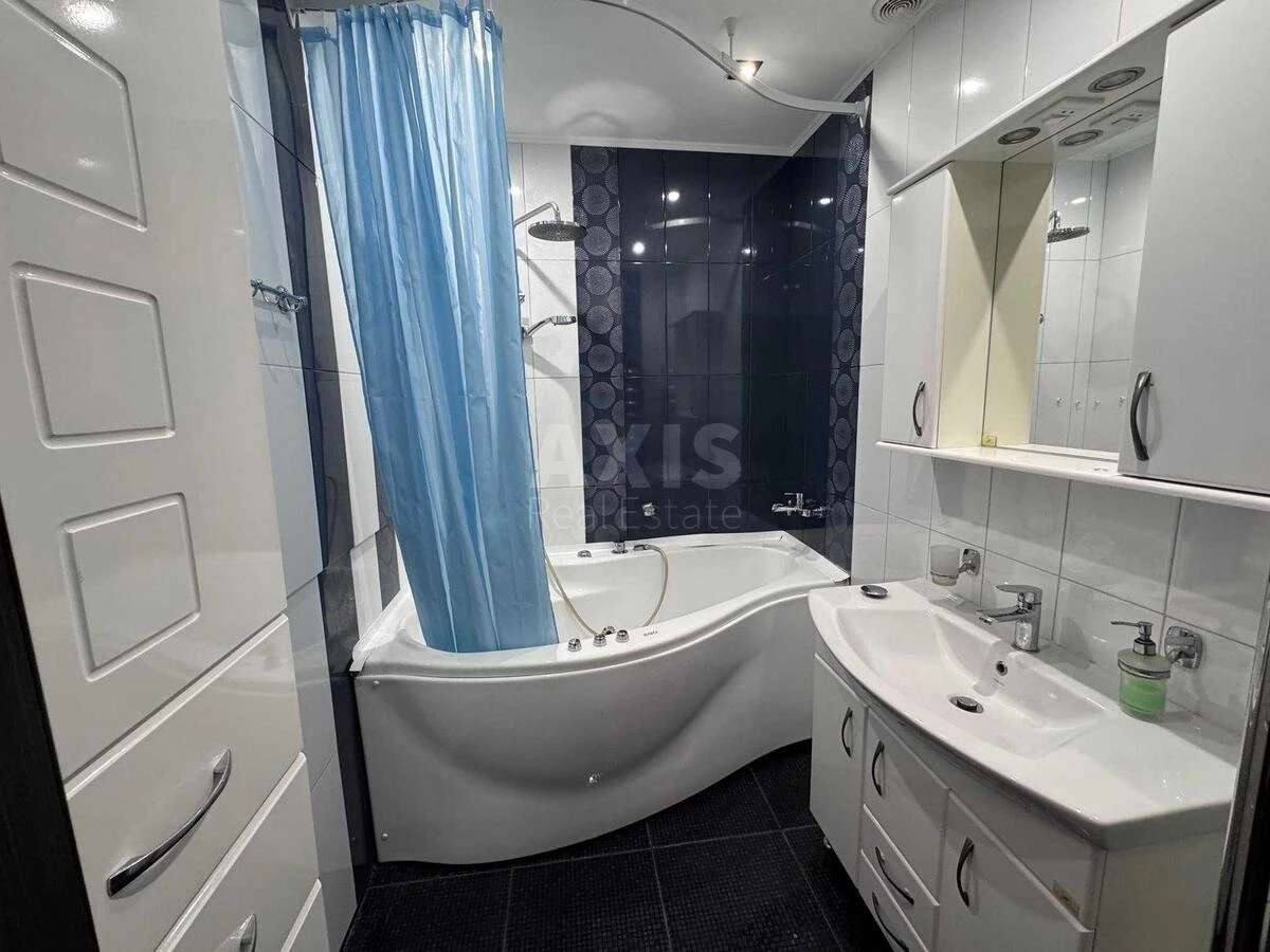 2k apartment vul. Garmatna 31А669333