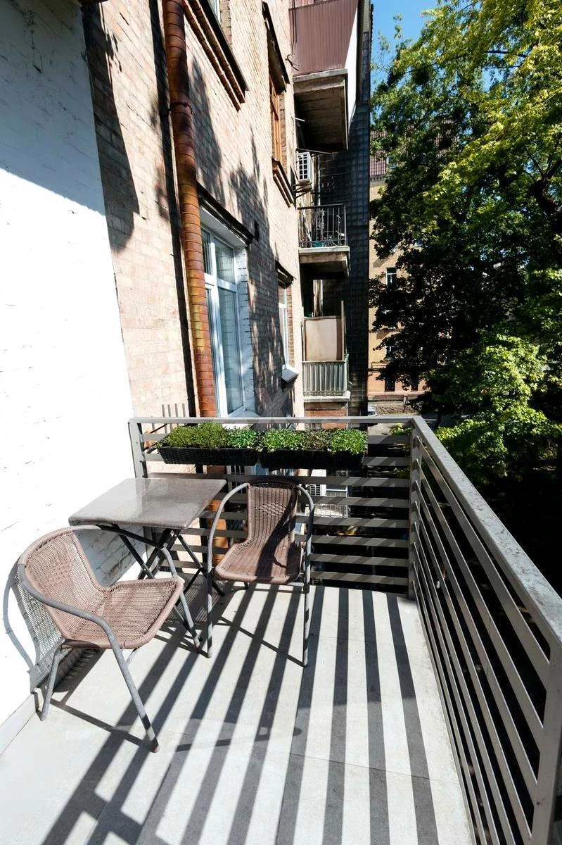 3k apartment vul. Antonovycha 19/21654267