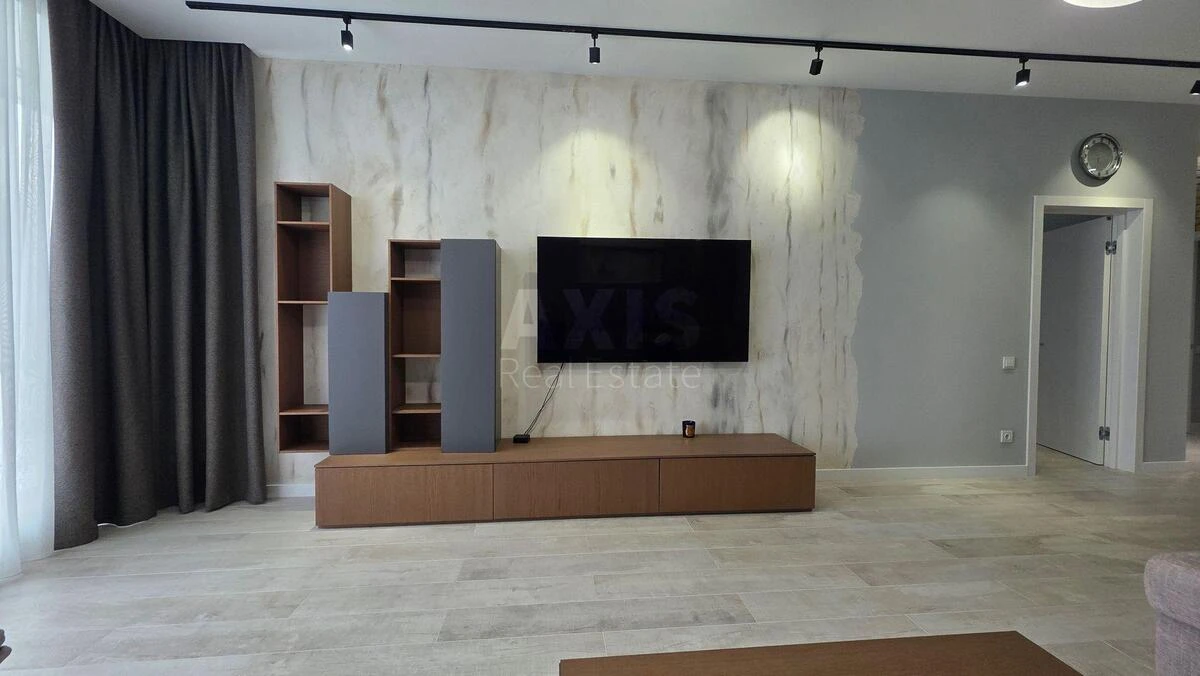 2k apartment nab. Dniprovs'ka 14688993
