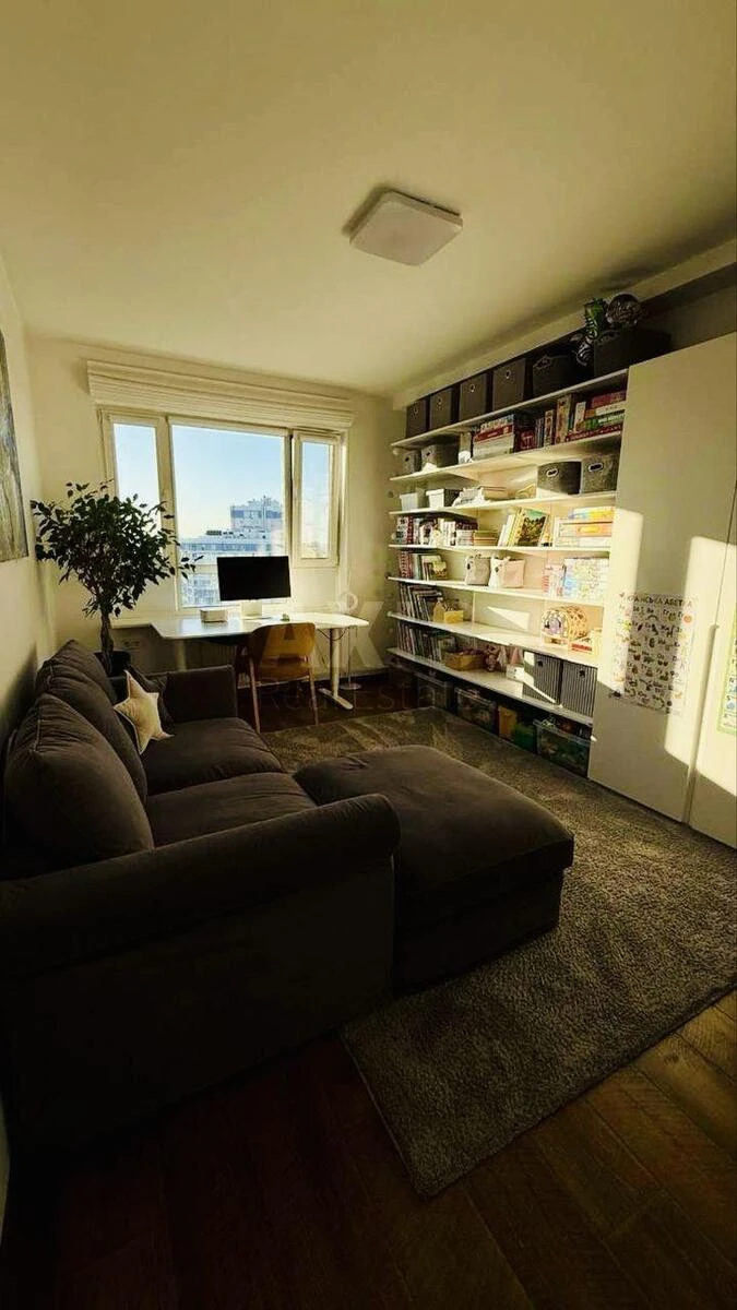 3k apartment vul. Sholudenka 1А672915