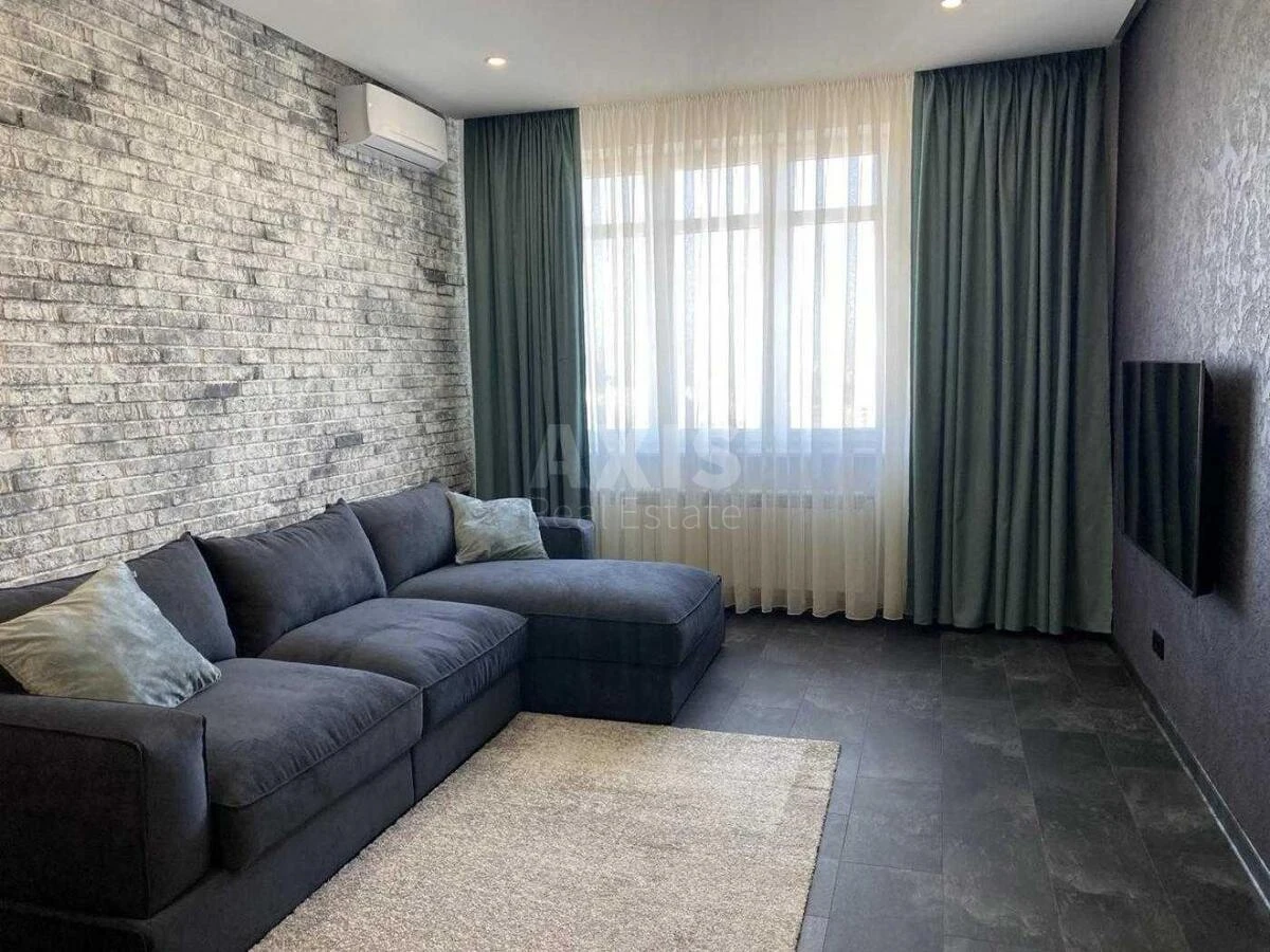 2k apartment vul. Preobrazhens'ka 8Б674698