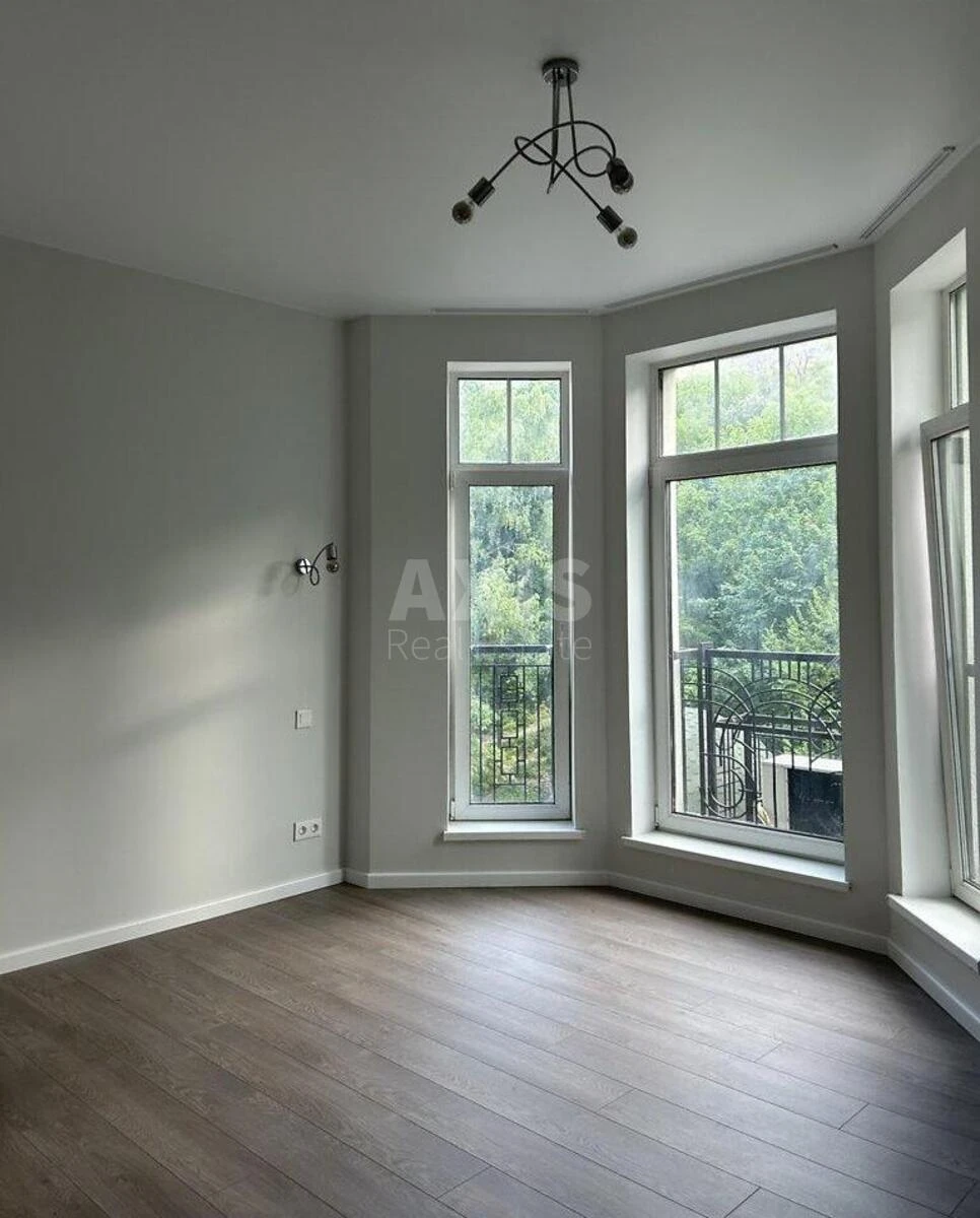 Office vul. Degtjarna 22, 65m2694764