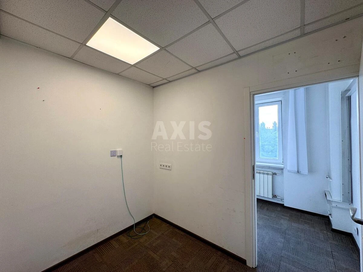 Office vul. Geroi'v Kosmosu 4, 79m26780710
