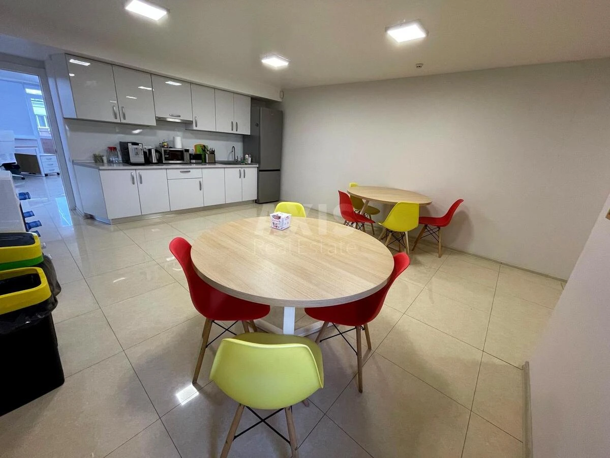 Office vul. Kopernyka 11, 350m26790012