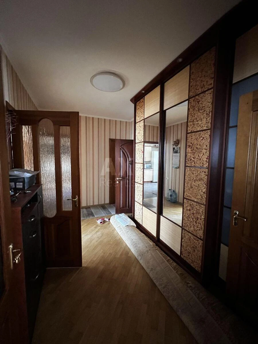 2к квартира пр-т Бажана Николая 106795020