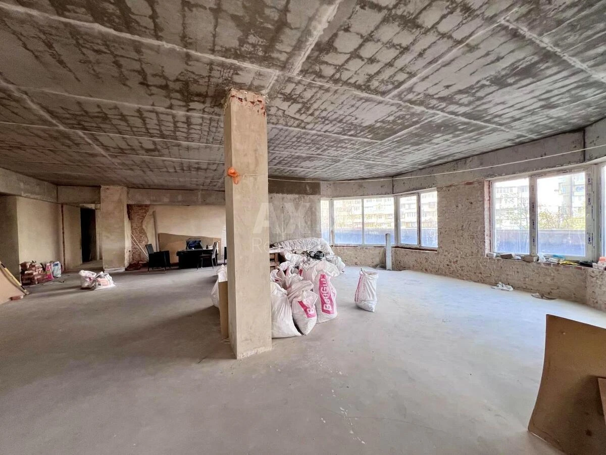 Office pr-t Tychyny Pavla 18Б, 432m2692684