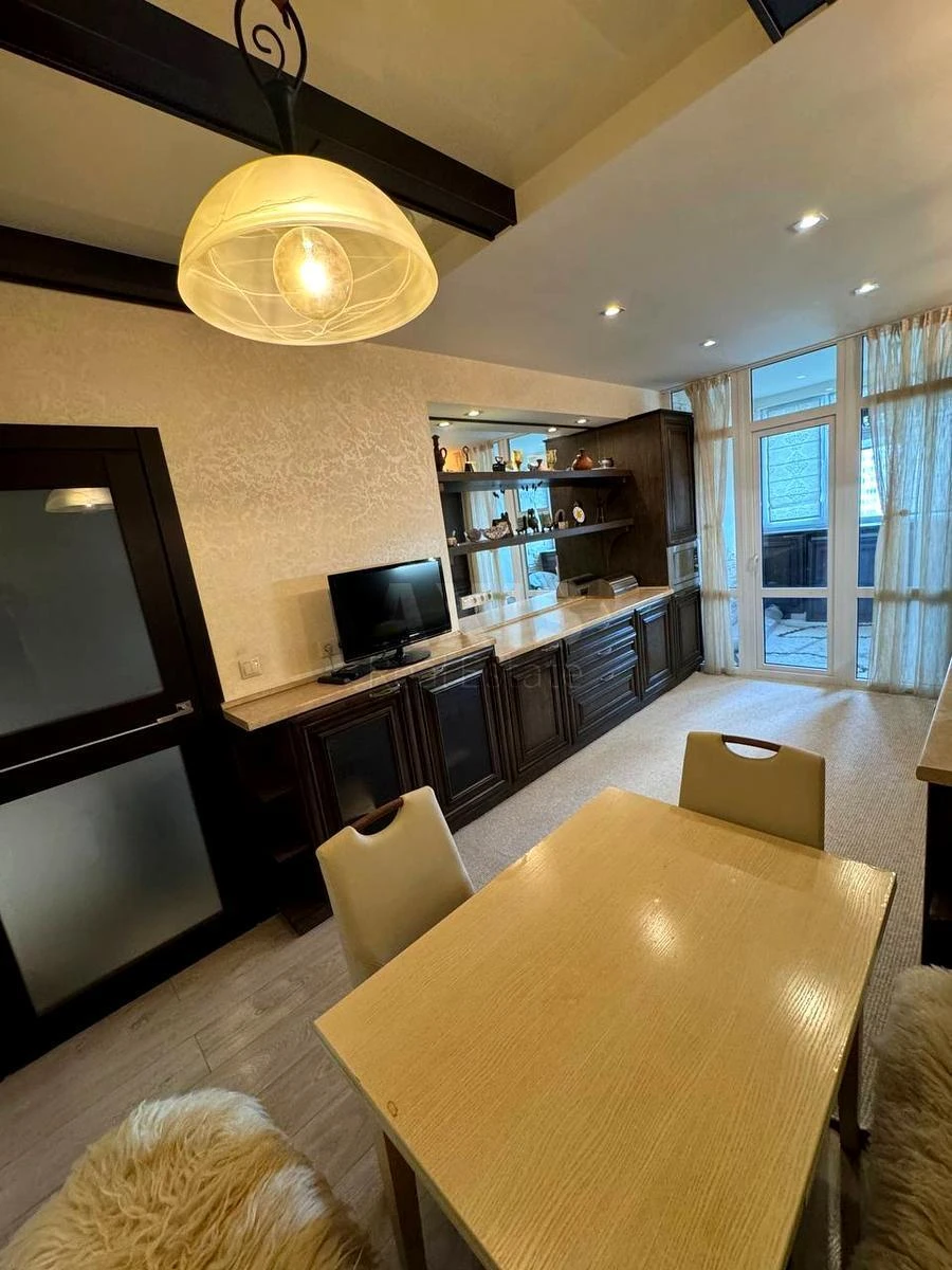 2k apartment pr-t Lobanovs'kogo 4В677231