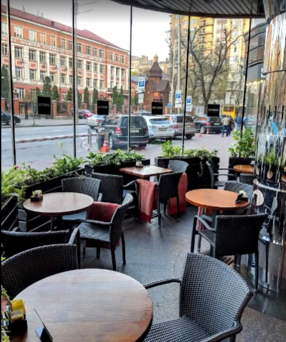 Объект торговли ул. Жилянская 74, 260м2678851