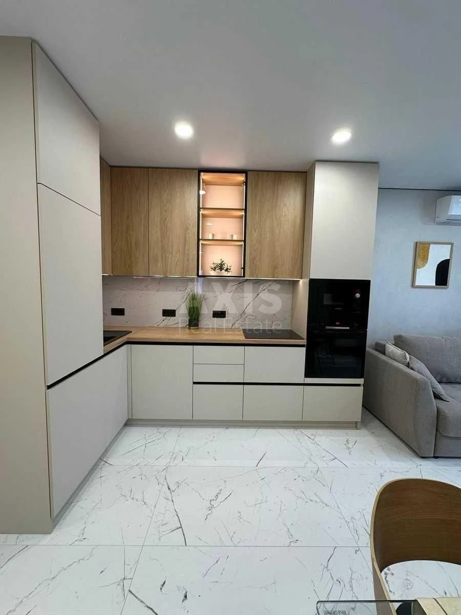 3k apartment vul. Rodyny Kristeriv 2061126