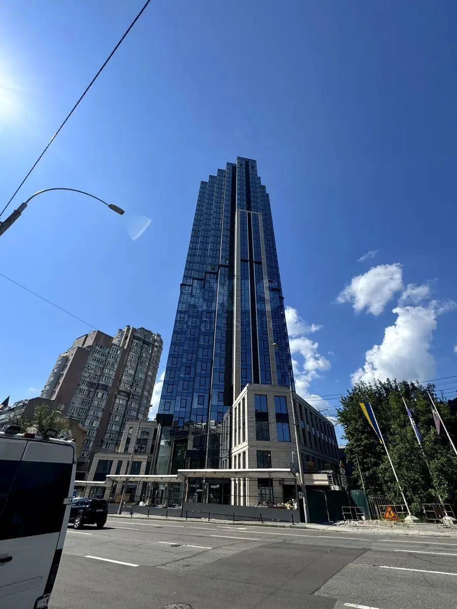 Объект торговли ул. Антоновича 136, 1575м267596