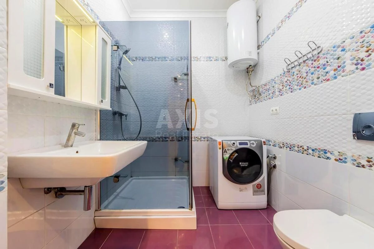 1k apartment nab. Dniprovs'ka 14А689159