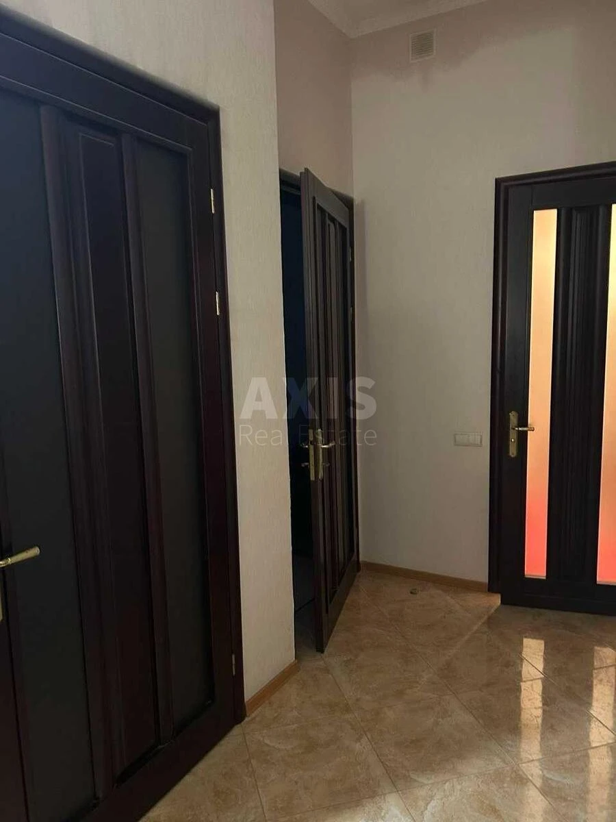 Office vul. Hreshhatyk 25, 100m2640998