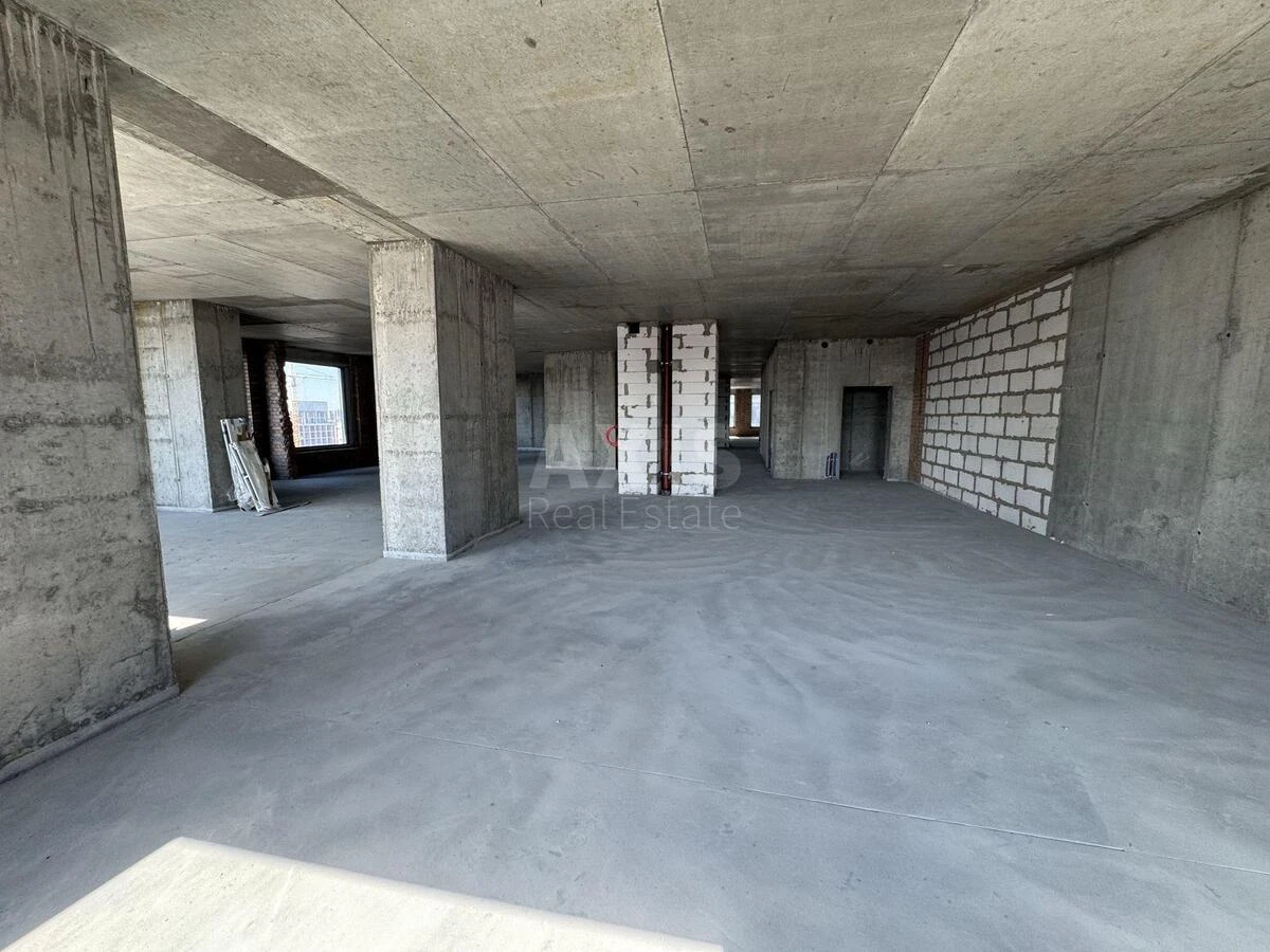 Office vul. Predslavyns'ka 20, 1000m26414211