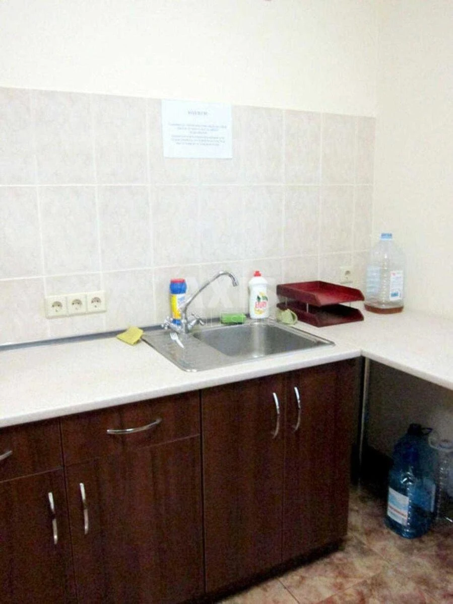 Office vul. Instytuts'ka 24/7, 133m2674702