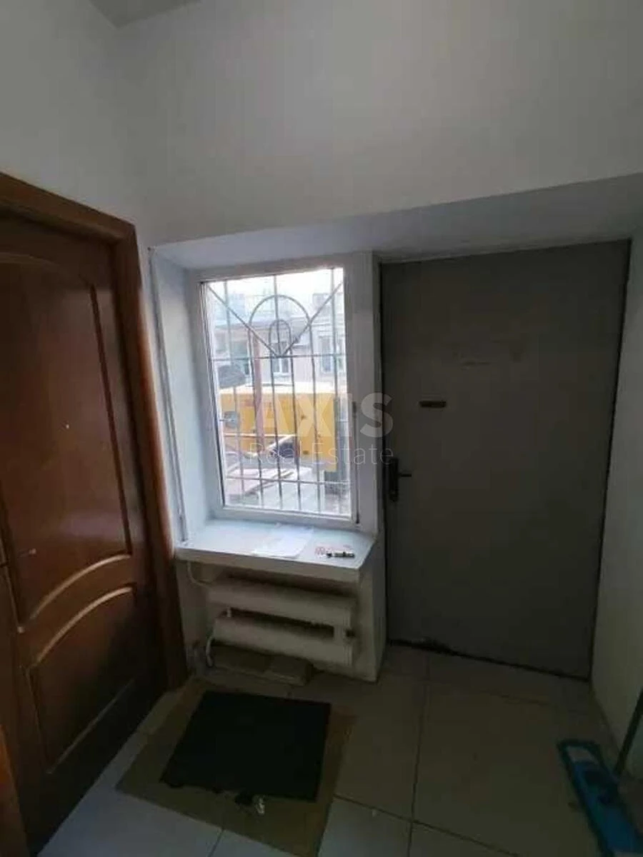 Объект торговли ул. Хорива 1А, 45м2698997