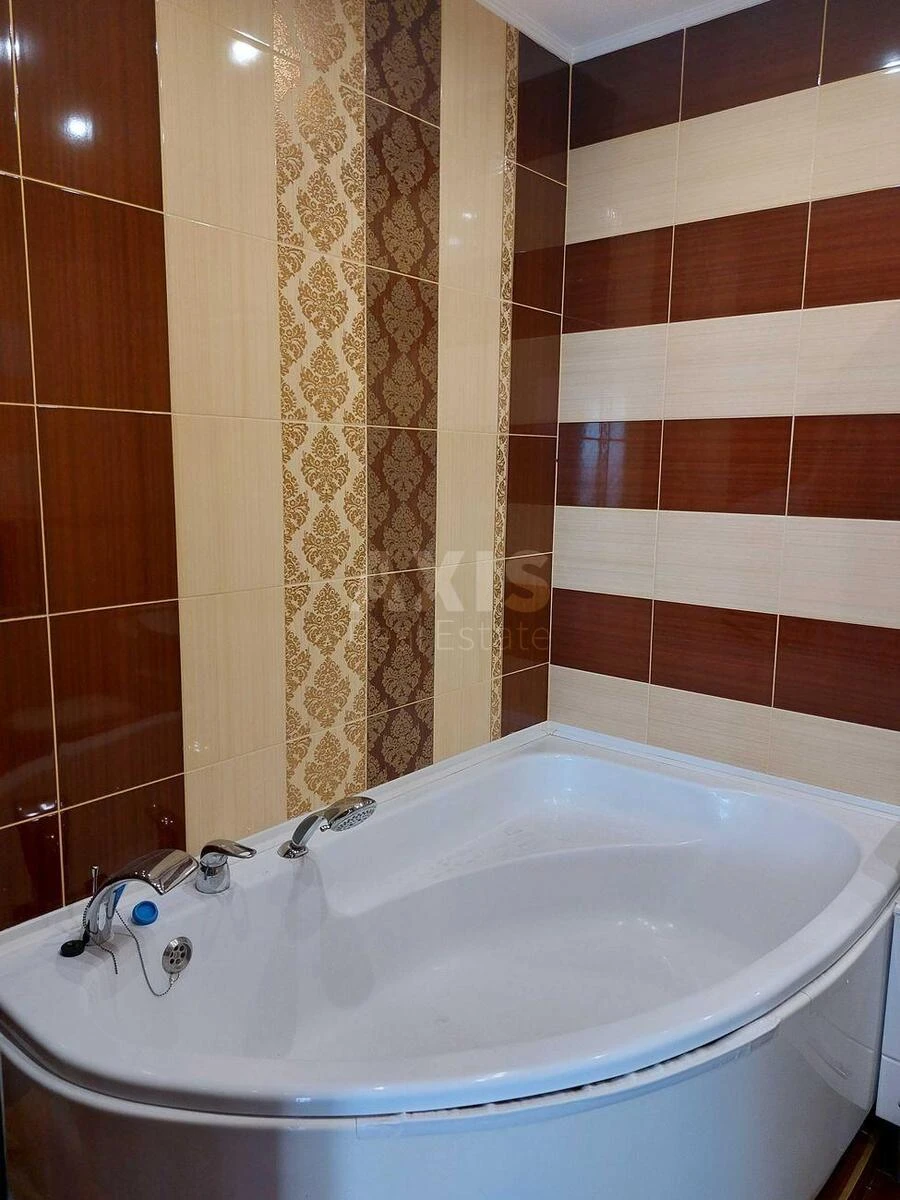 4к квартира ул. Мишуги Александра 12695538