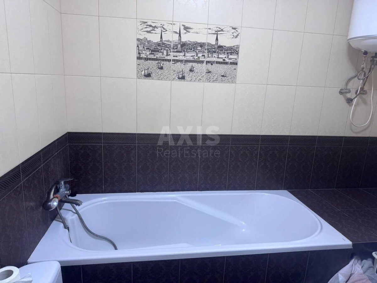 1k apartment vul. Novopol'ova 2711084