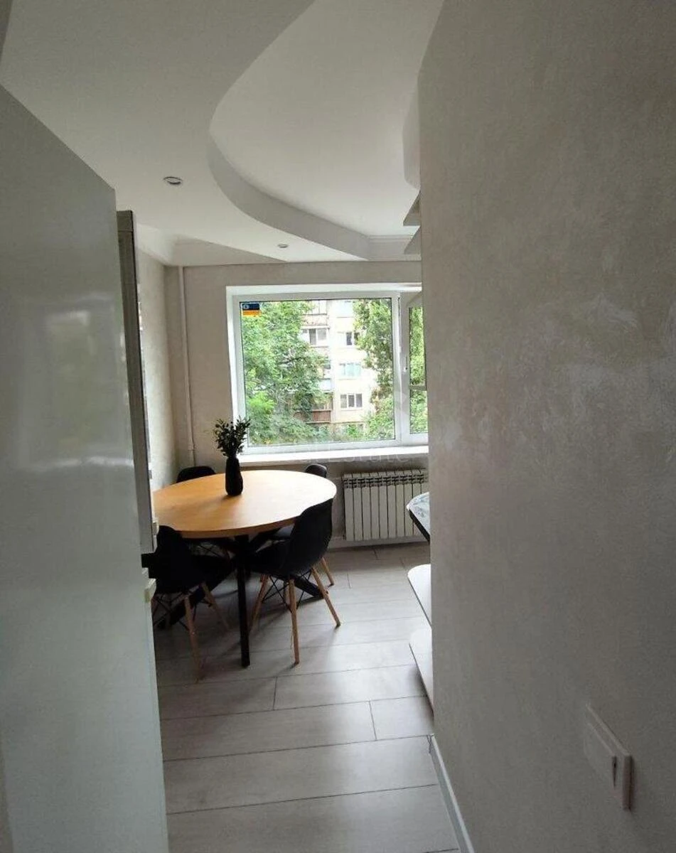 2к квартира бул. Верховного Совета 26Б695980