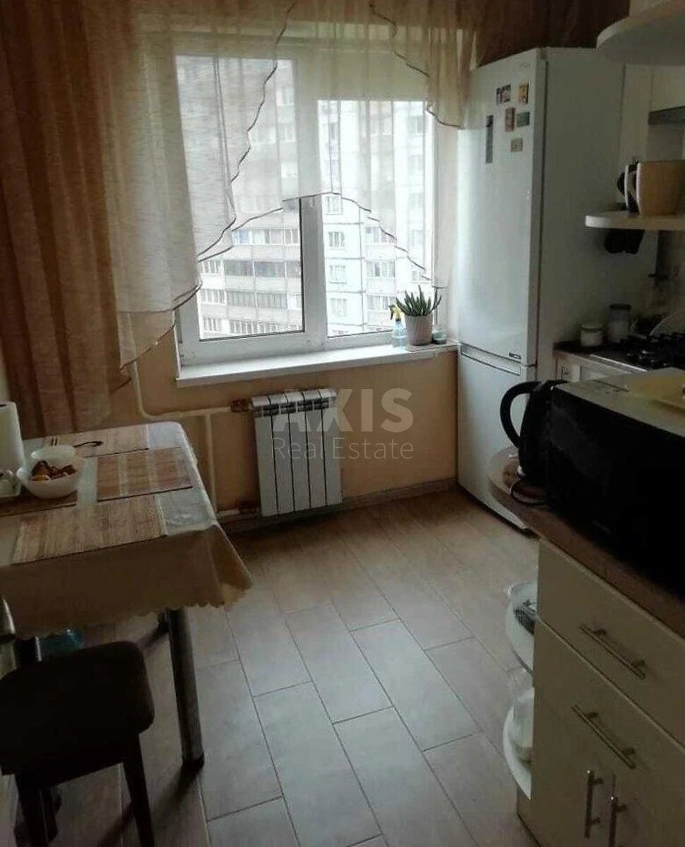 2k apartment vul. Horol's'ka 8/4481723