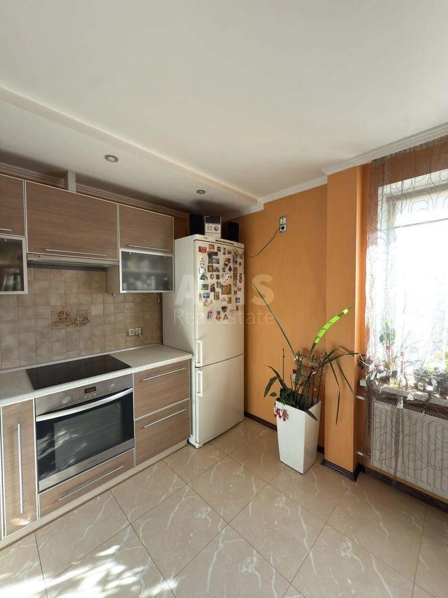 2k apartment bul. Darnyc'kyj 8620550