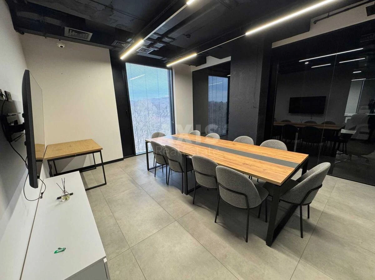 Office vul. Krasylivs'ka 6, 417m2671400